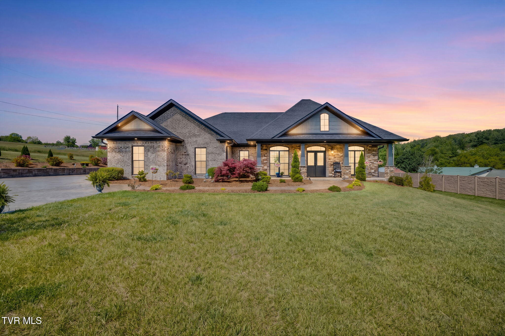 616 New Bethel Road Piney Flats, TN 37686 - Photo 1 of 54 001a
