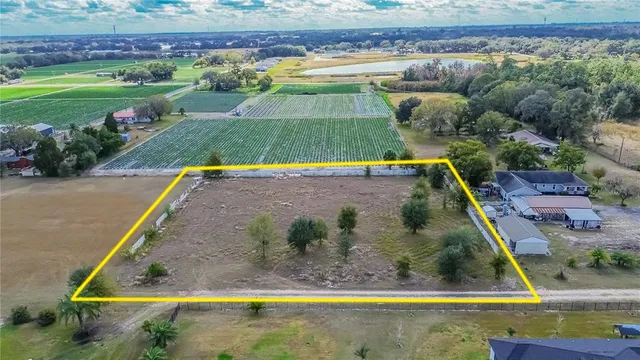 $300,000 | 13415 Cocopah Lane, Dover, FL 33527