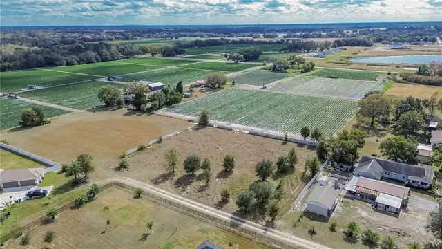 $300,000 | 13415 Cocopah Lane, Dover, FL 33527