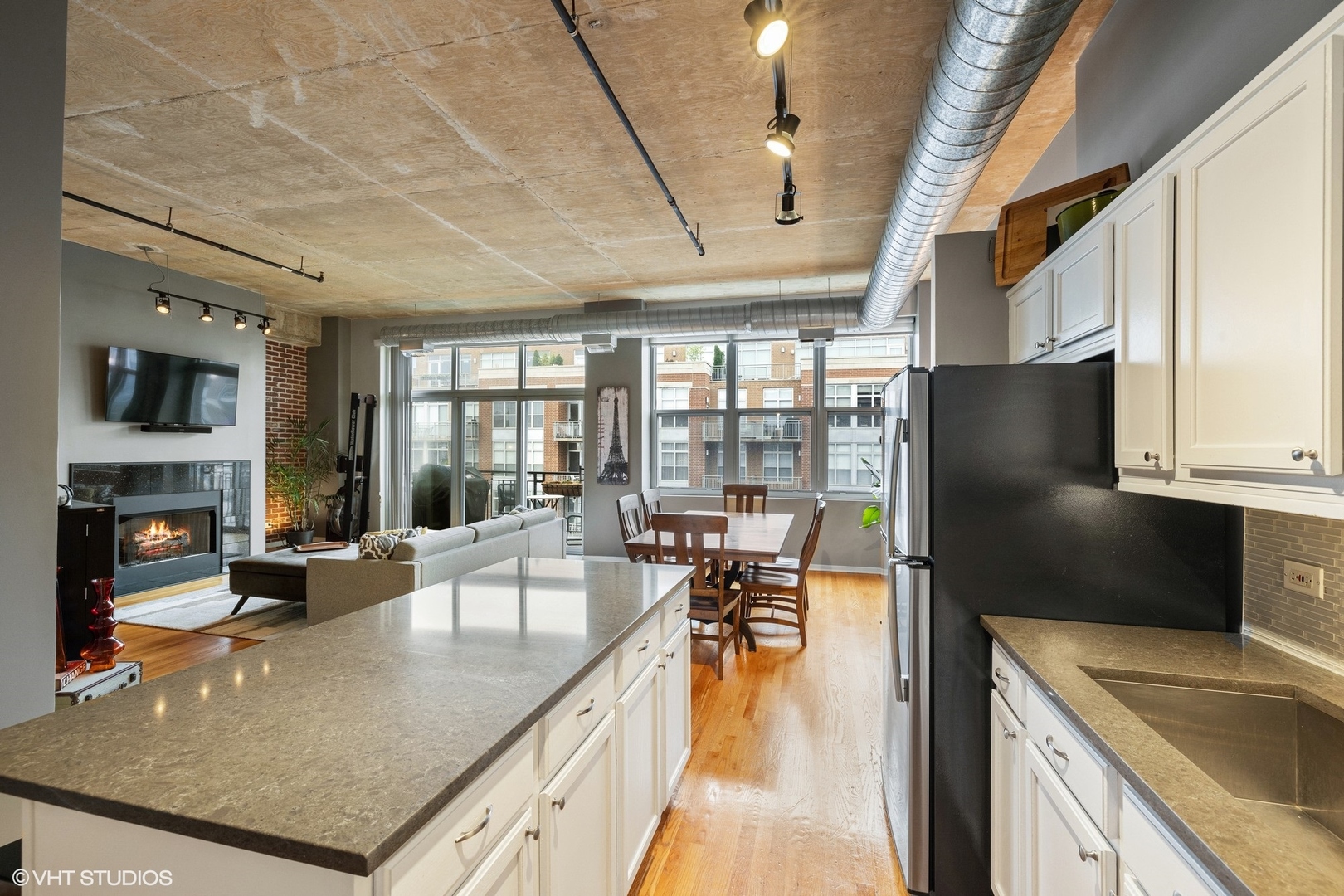 1000 West Adams Street, Unit 701 Chicago, IL 60607 - Photo 11 of 22