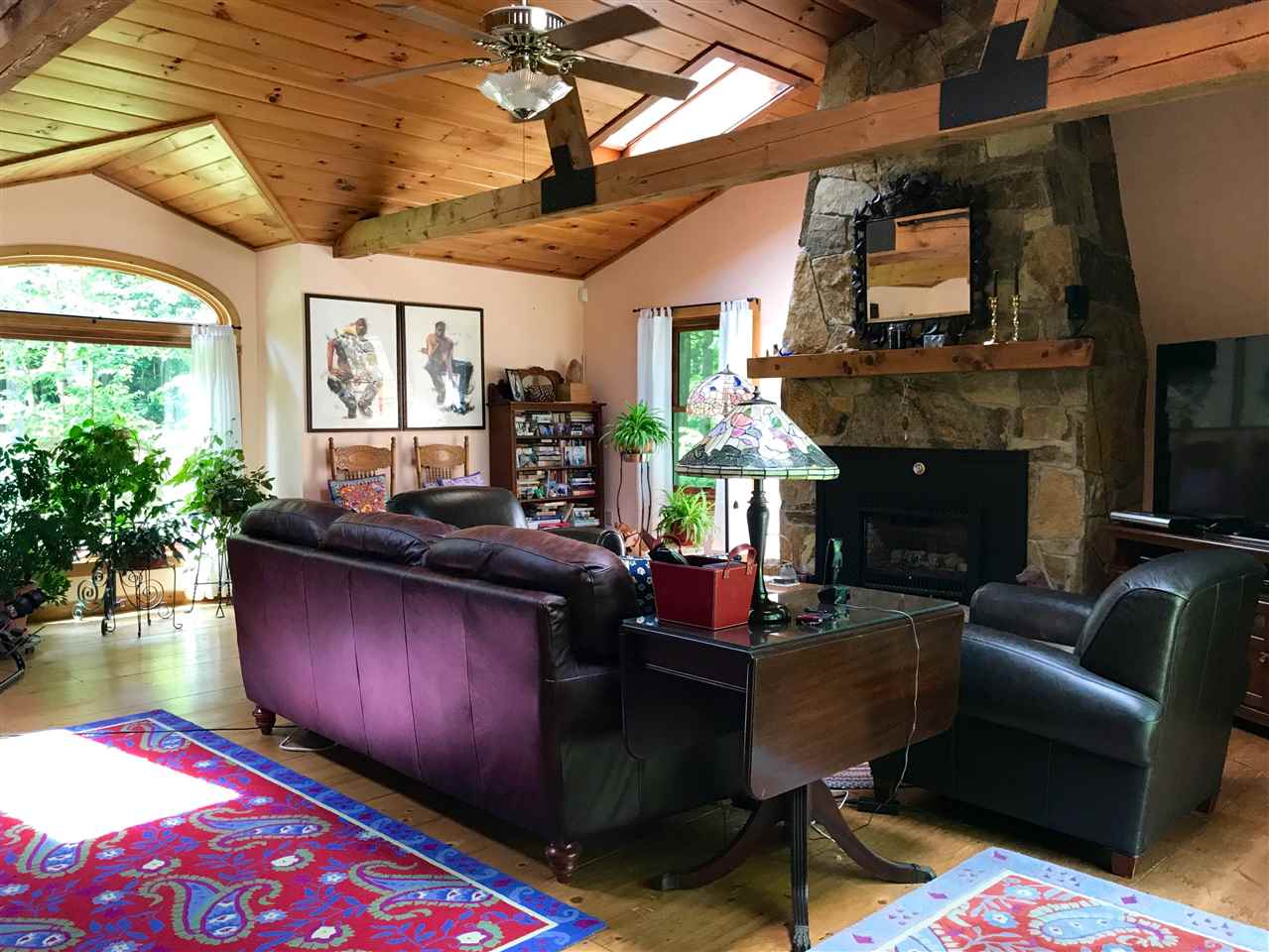 595 Hidden Valley Road Shaftsbury, VT 05262 - Photo 2 of 28 Gallery Image 2