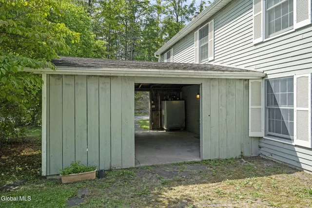 $650,000 | 176 High Rock Road, New Baltimore, NY 12192