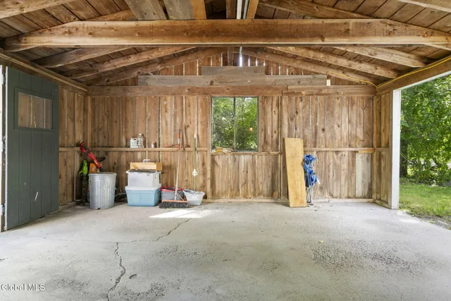 $685,000 | 176 High Rock Road, New Baltimore, NY 12192