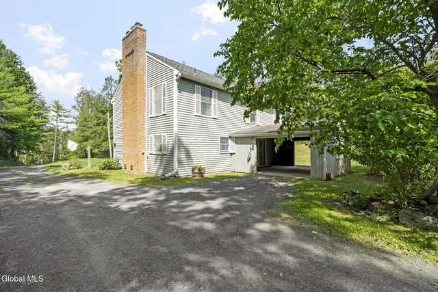 $685,000 | 176 High Rock Road, New Baltimore, NY 12192
