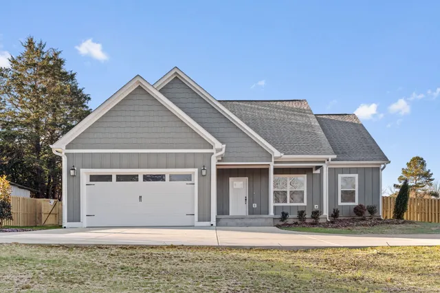 $379,900 | 1494 New Murraytown Road Northwest, Cleveland, TN 37312