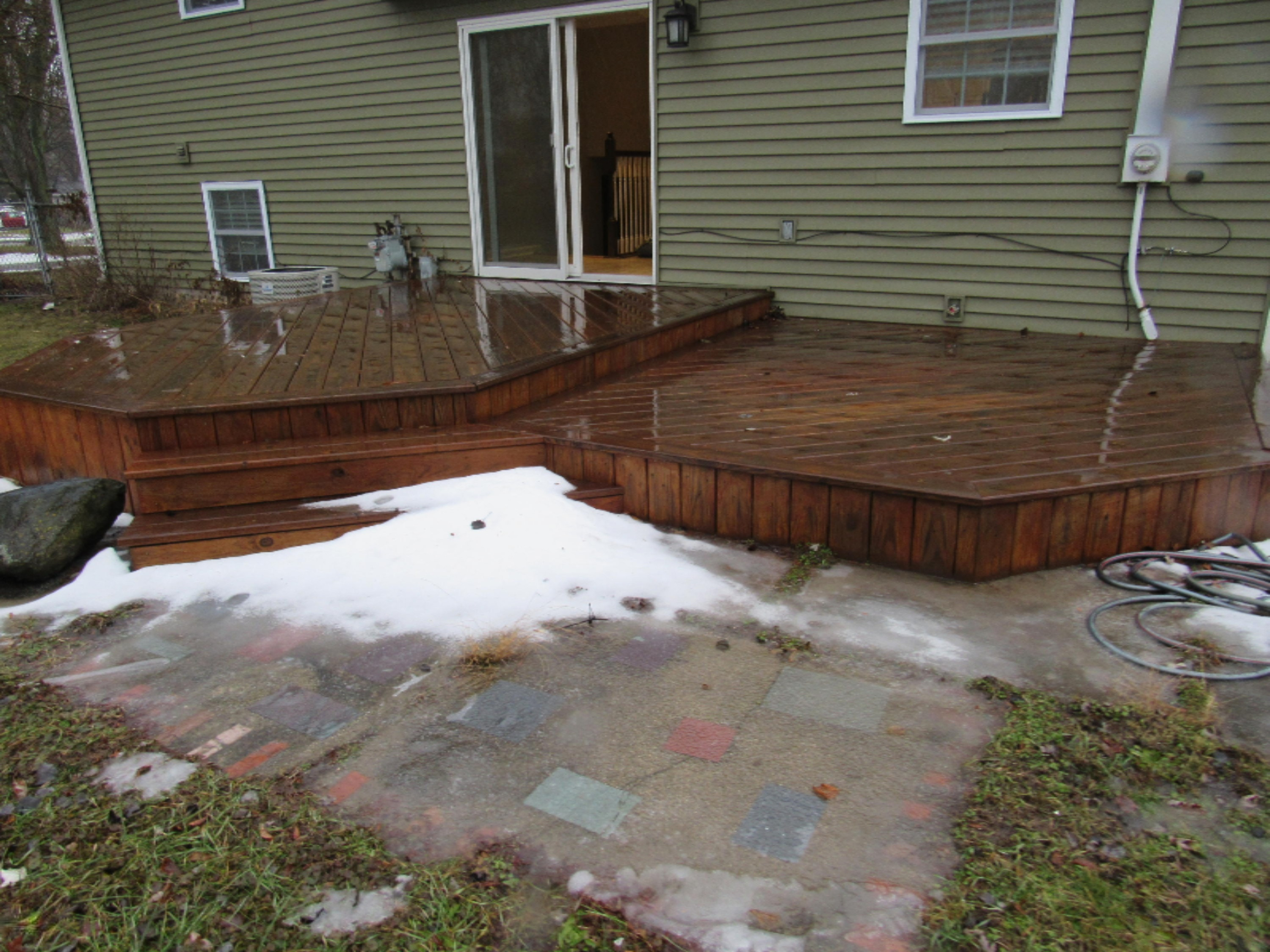 2919 Cumberland Road Lansing, MI 48906 - Photo 20 of 20 3 Tiered Deck