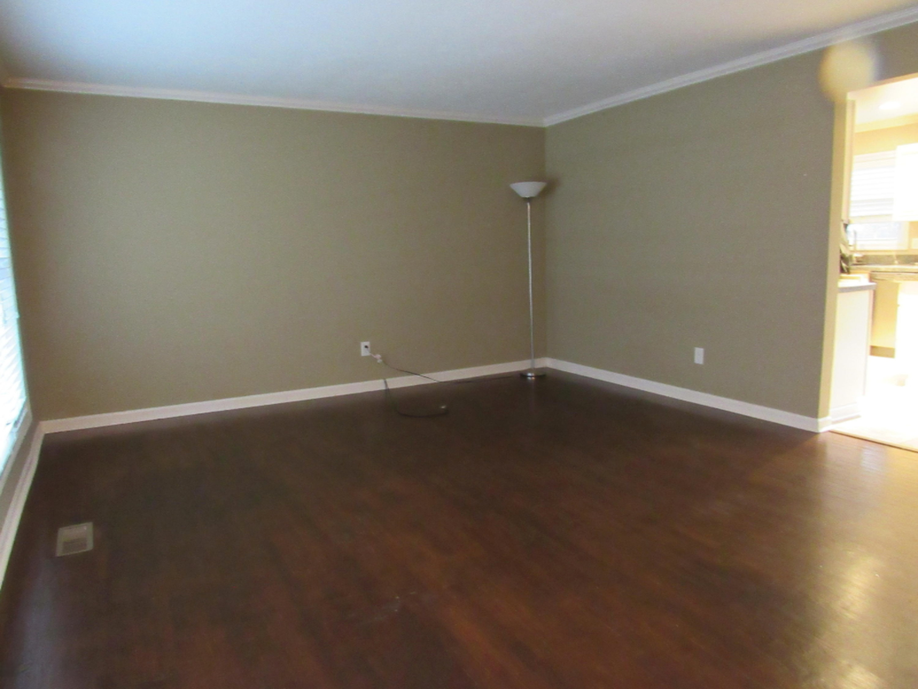 2919 Cumberland Road Lansing, MI 48906 - Photo 5 of 20 Living Room w/wood floors