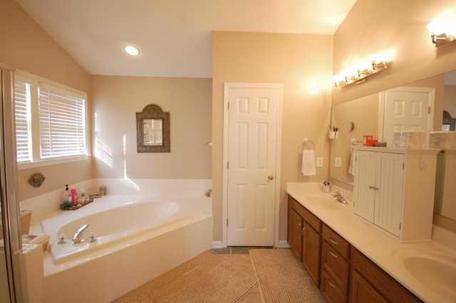 4080 Fastnet Lane Duluth, GA 30096 - Photo 9 of 27