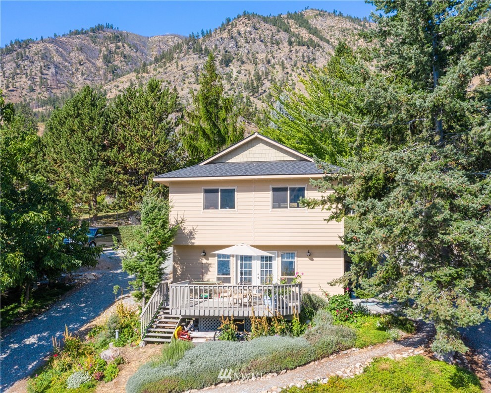 15902 South Lakeshore Road Chelan, WA 98816 - Photo 21 of 24 Gallery Image 21