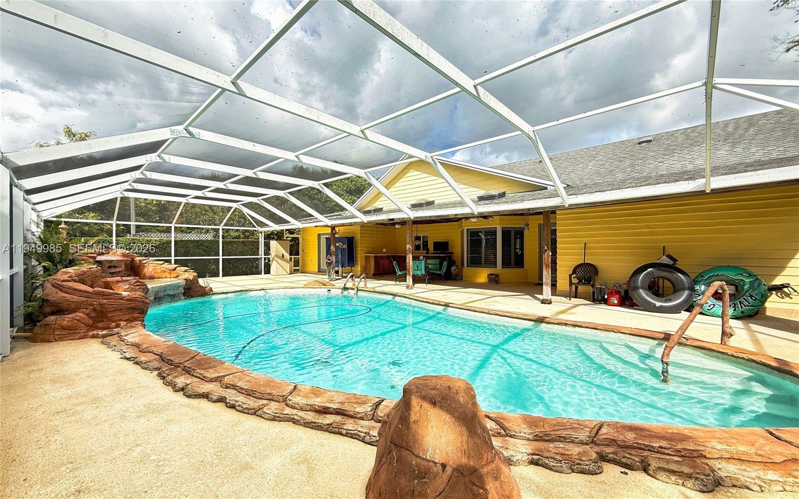 19280 Southwest 304th Street Homestead, FL 33030 - Photo 45 of 57