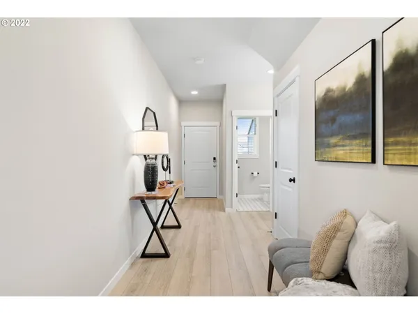 $699,960 | 15701 Southeast Compass Crse Street, Unit 359, Happy Valley, OR 97086