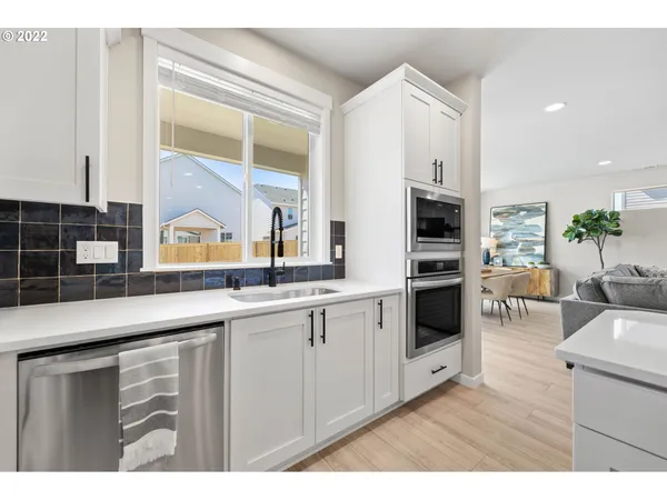 $699,960 | 15701 Southeast Compass Crse Street, Unit 359, Happy Valley, OR 97086