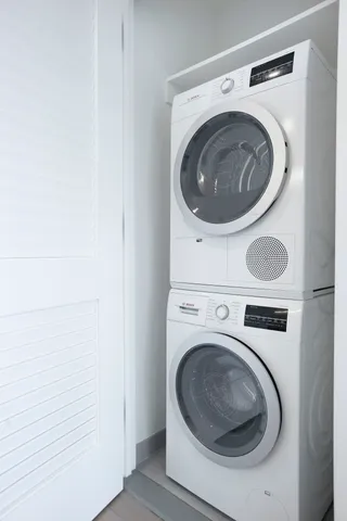 $7,608 | 7 West 21st Street, Unit 15B | Flatiron