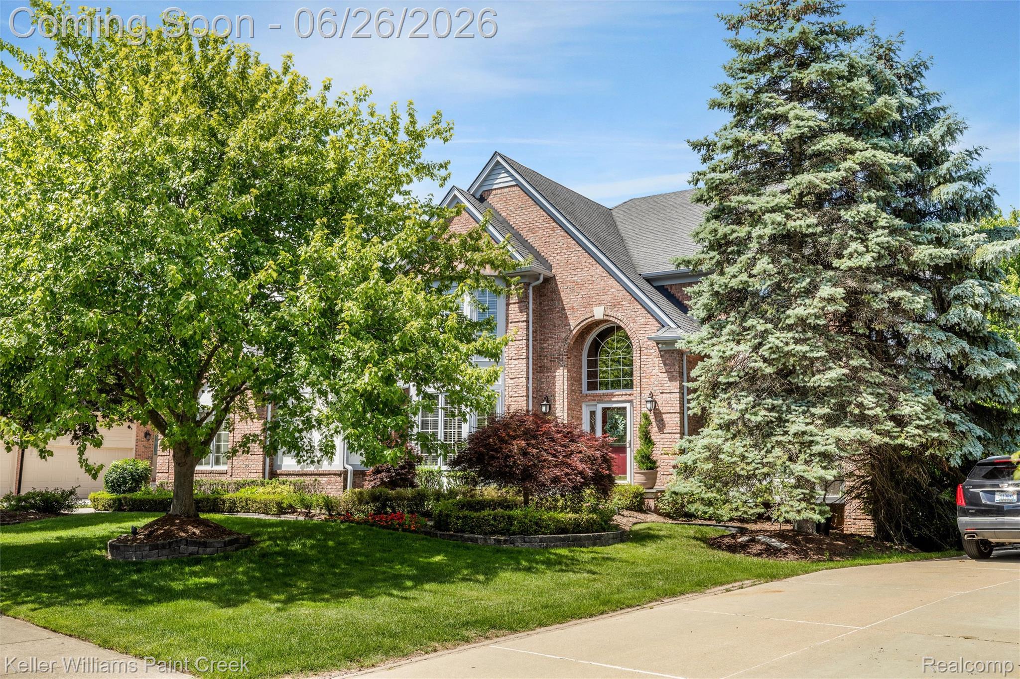 2036 Hickory Trail Drive Rochester, MI 48309 - Photo 1 of 77 27-2036 Hickory Trail Dr 0026.jpg