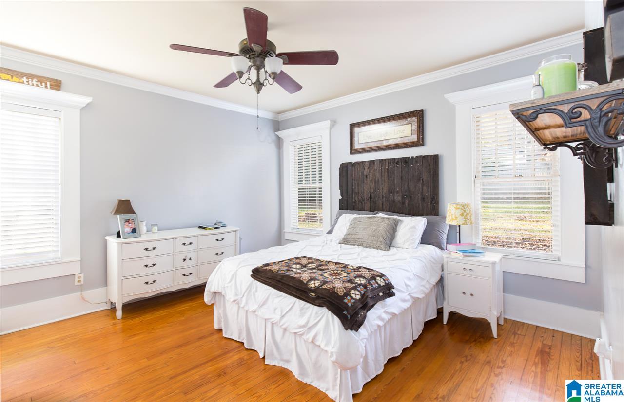 208 5th Avenue East Oneonta, AL 35121 - Photo 14 of 23
