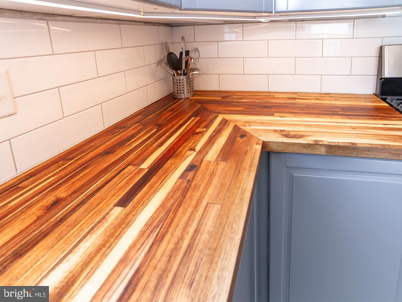 503 Brook Road Towson, MD 21286 - Photo 23 of 61 Butcher Block Countertop