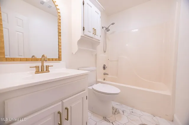 $269,900 | 2012 Bayberry Drive, Flowood, MS 39232