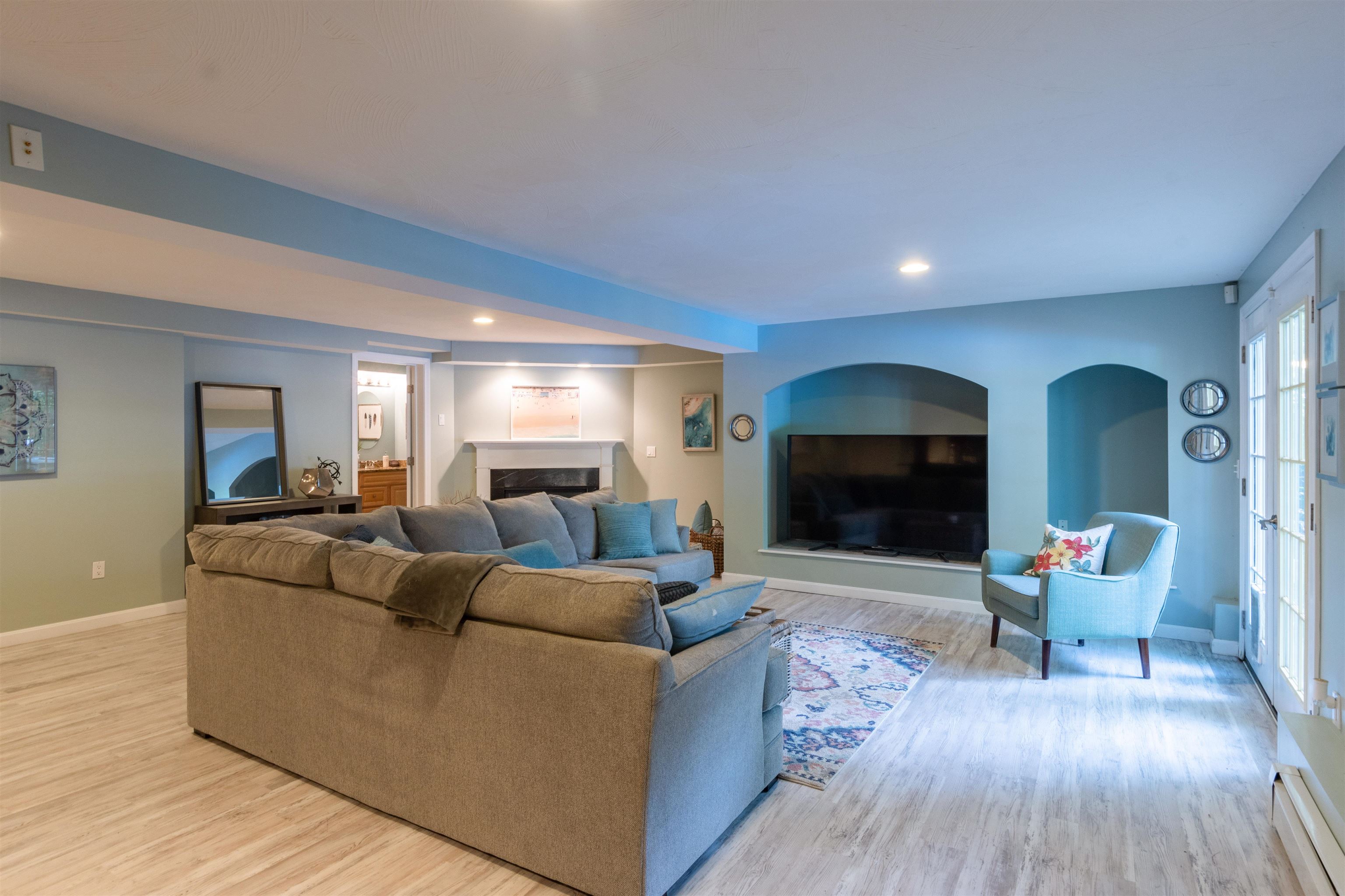 18 Streamside Drive Manchester, NH 03102 - Photo 32 of 40 Gallery Image 32