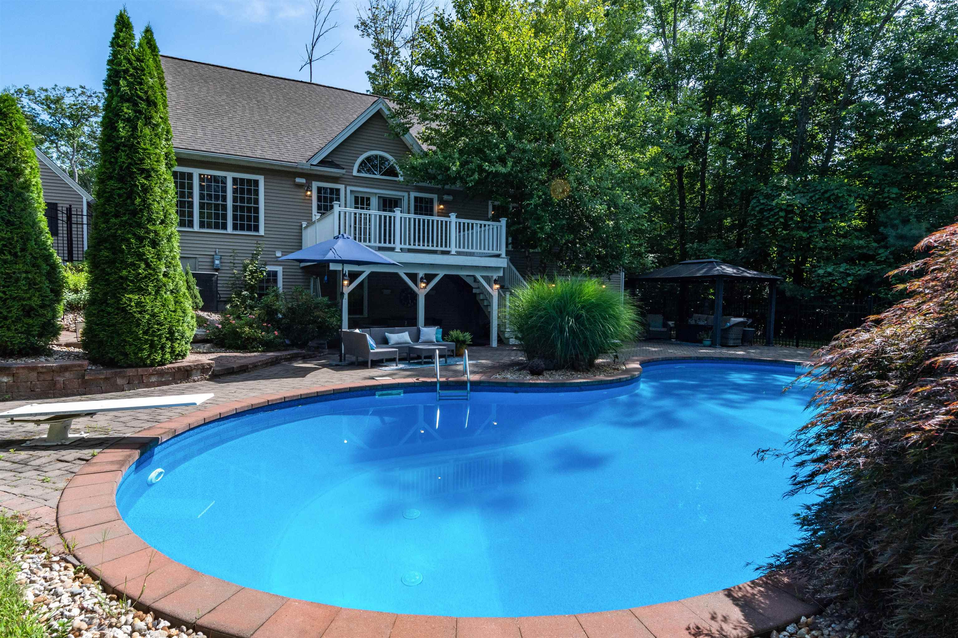 18 Streamside Drive Manchester, NH 03102 - Photo 35 of 40 Gallery Image 35