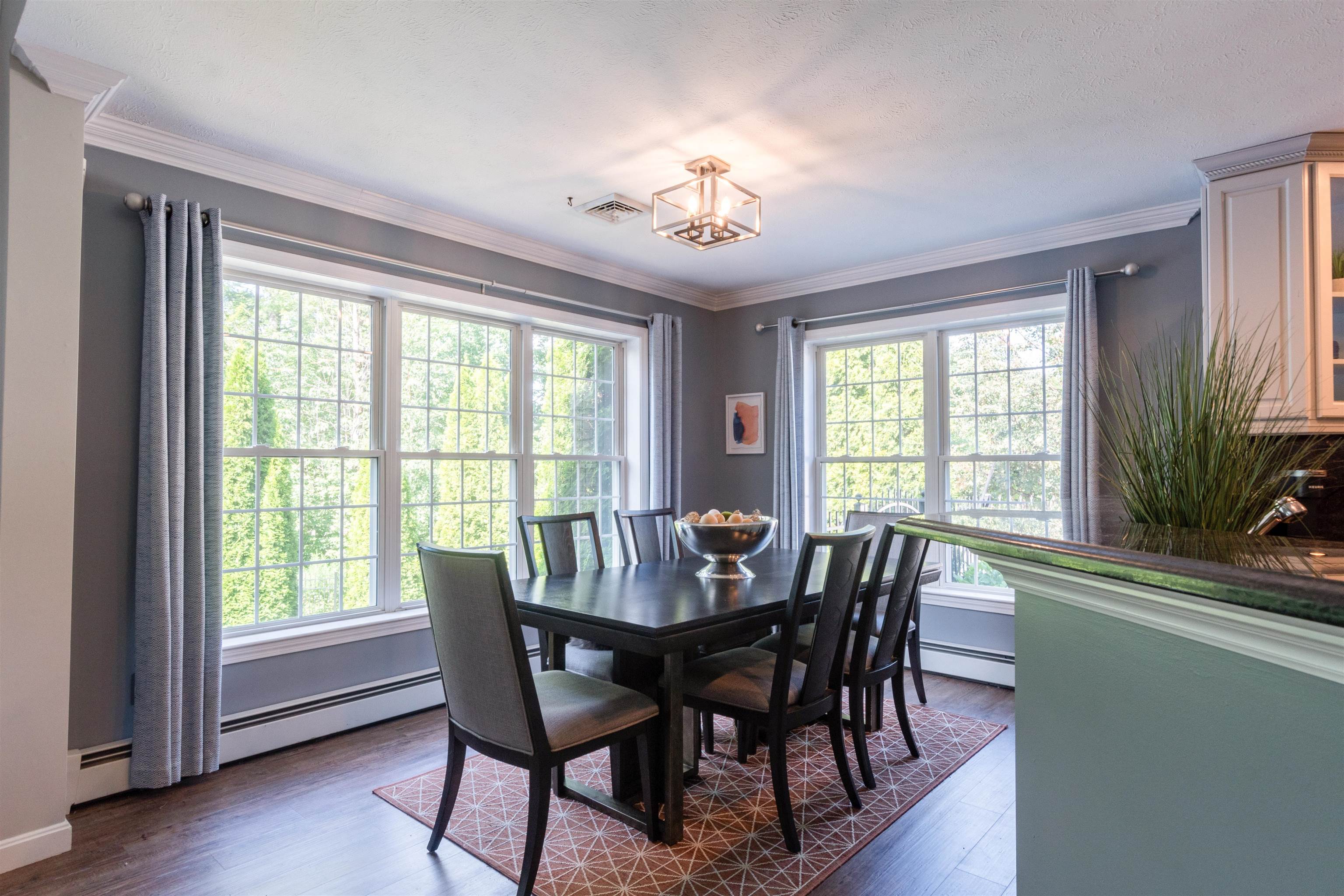 18 Streamside Drive Manchester, NH 03102 - Photo 6 of 40 Gallery Image 6