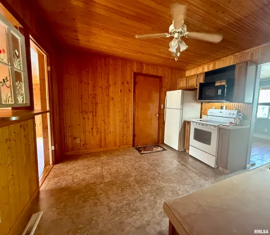 $103,000 | 315 South Jackson Street, Rushville, IL 62681