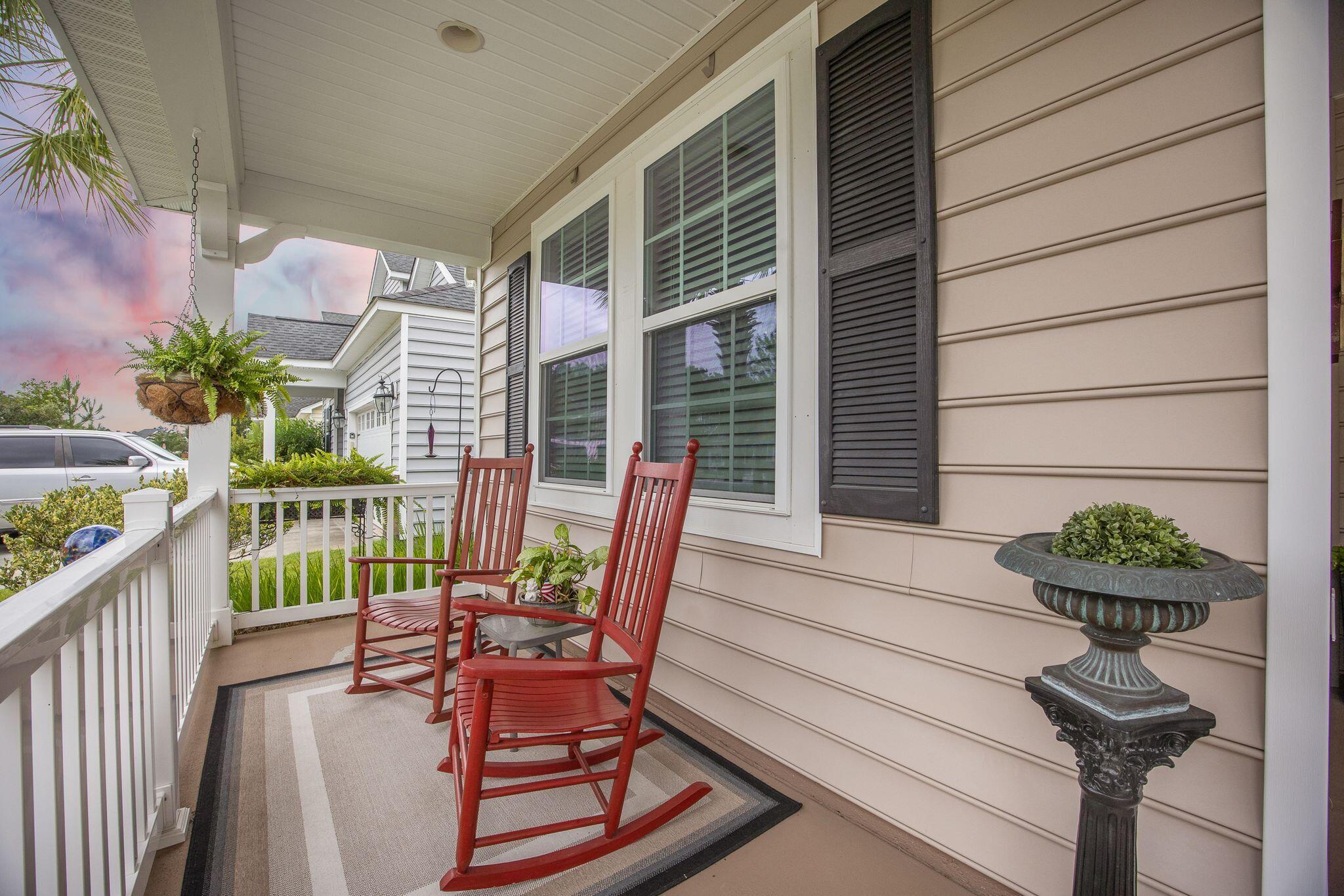 239 Overcup Loop Summerville, SC 29486 - Photo 4 of 63 Front Porch