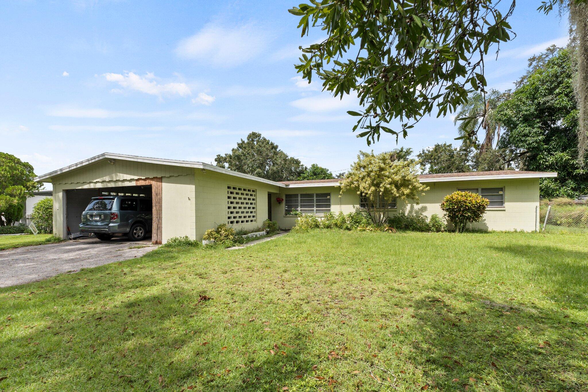 700 Brack Road Fort Pierce, FL 34982 - Photo 2 of 18 1-web-or-mls-DSC01547