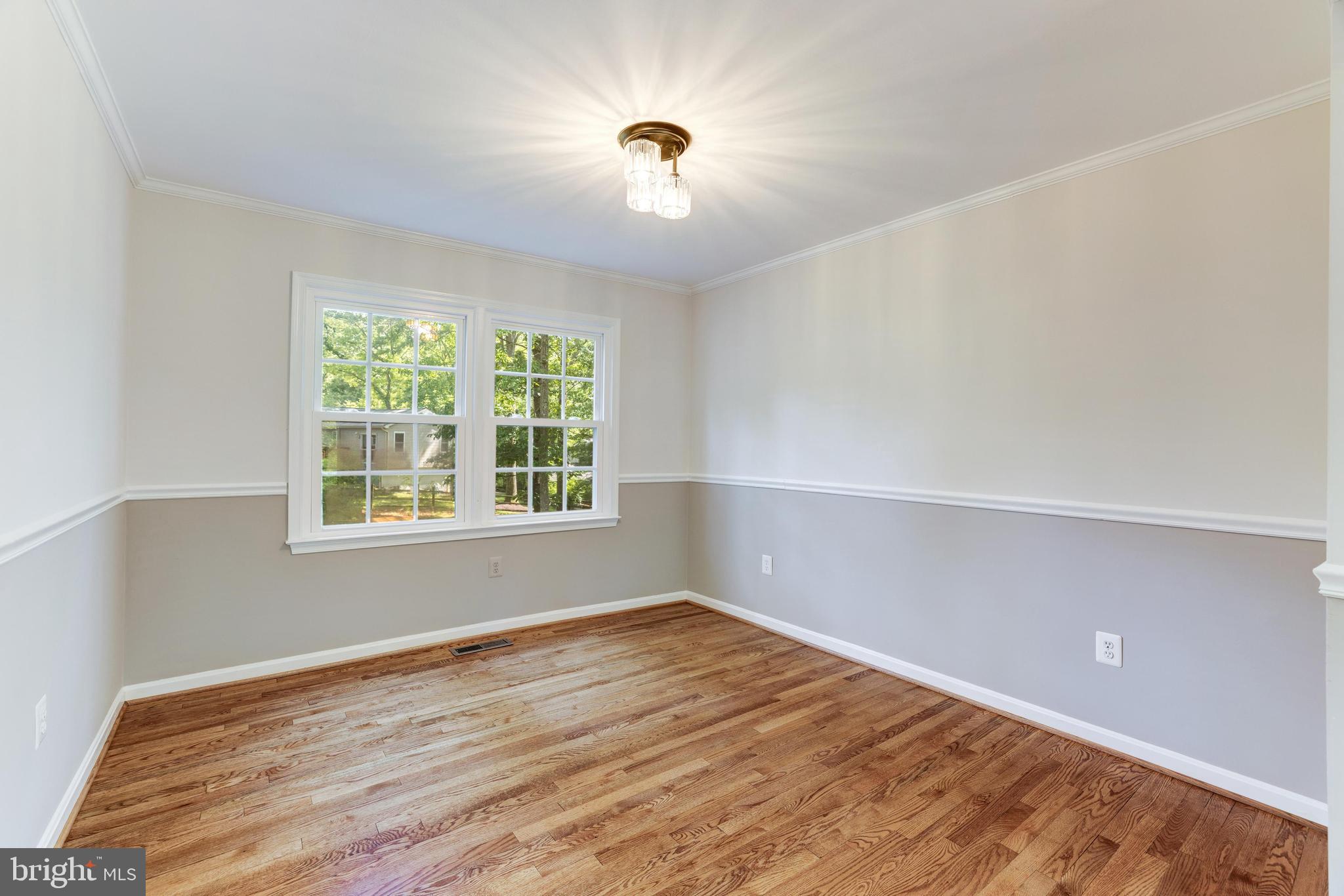 1816 Post Oak Trail Reston, VA 20191 - Photo 20 of 58