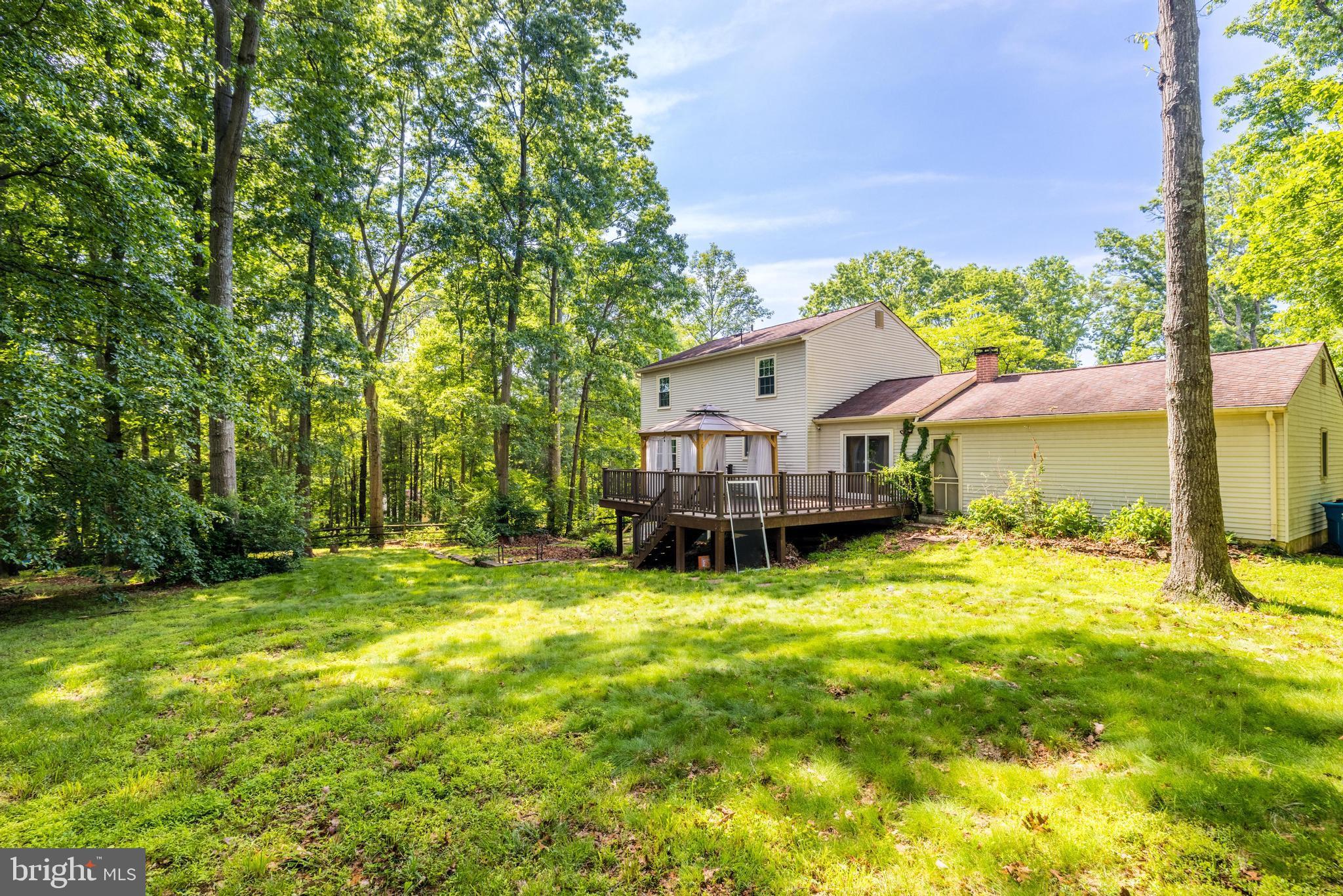 1816 Post Oak Trail Reston, VA 20191 - Photo 49 of 58