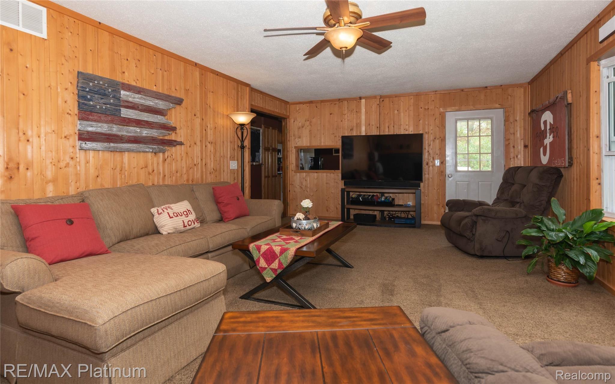 11725 South New Lothrop Road Byron, MI 48418 - Photo 14 of 38 JTB_1551.jpg