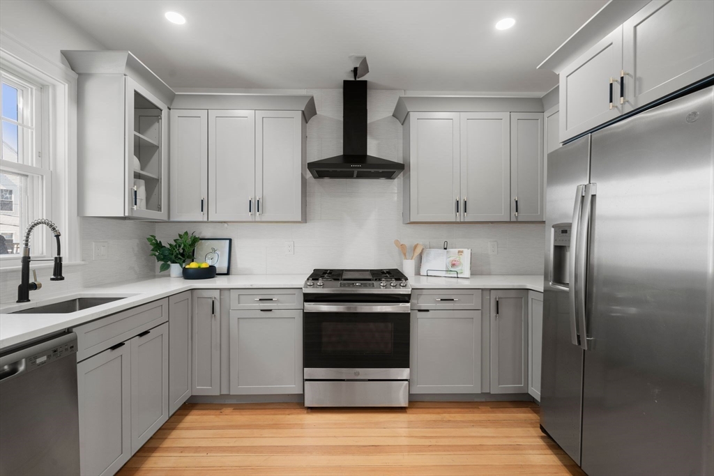 29 St Andrew Road, Unit 1 Boston, MA 02128 - Photo 2 of 29