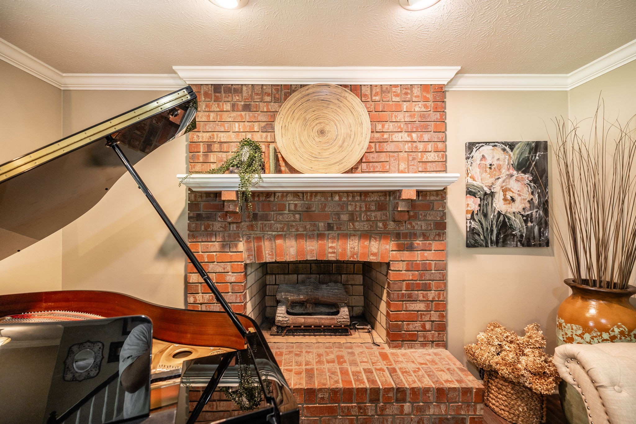 405 Timberlake Drive Springfield, TN 37172 - Photo 15 of 46 a view of a fireplace with furniture and a fireplace