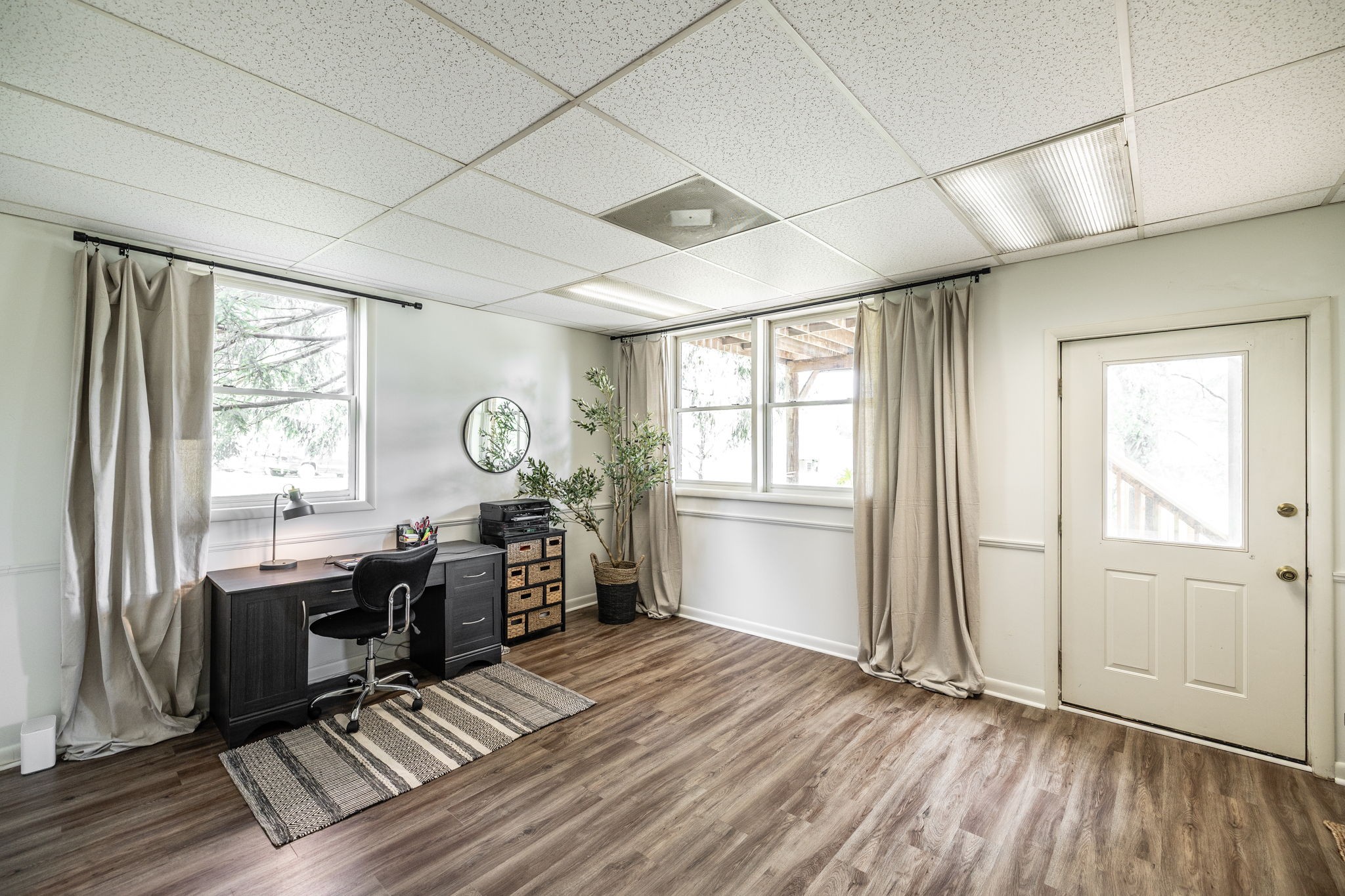 405 Timberlake Drive Springfield, TN 37172 - Photo 35 of 46 a view of a livingroom with furniture window and wooden floor