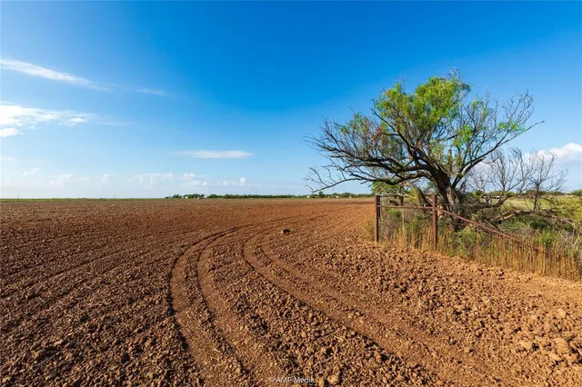 $575,520 | 83 North Hamlin Tx 79520, Hamlin, TX 79520