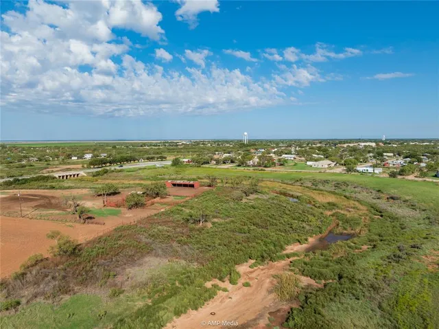 $575,520 | 83 North Hamlin Tx 79520, Hamlin, TX 79520