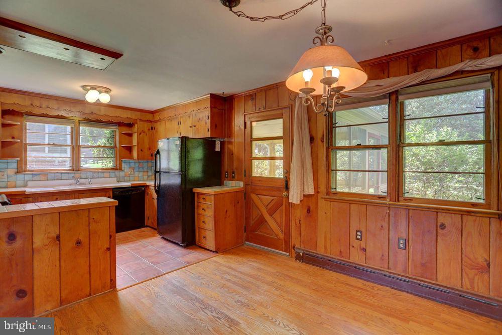338 Abbeyville Road Lancaster, PA 17603 - Photo 4 of 34 Gallery Image 4