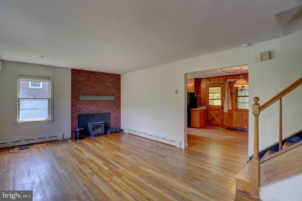 338 Abbeyville Road Lancaster, PA 17603 - Photo 8 of 34 Gallery Image 8