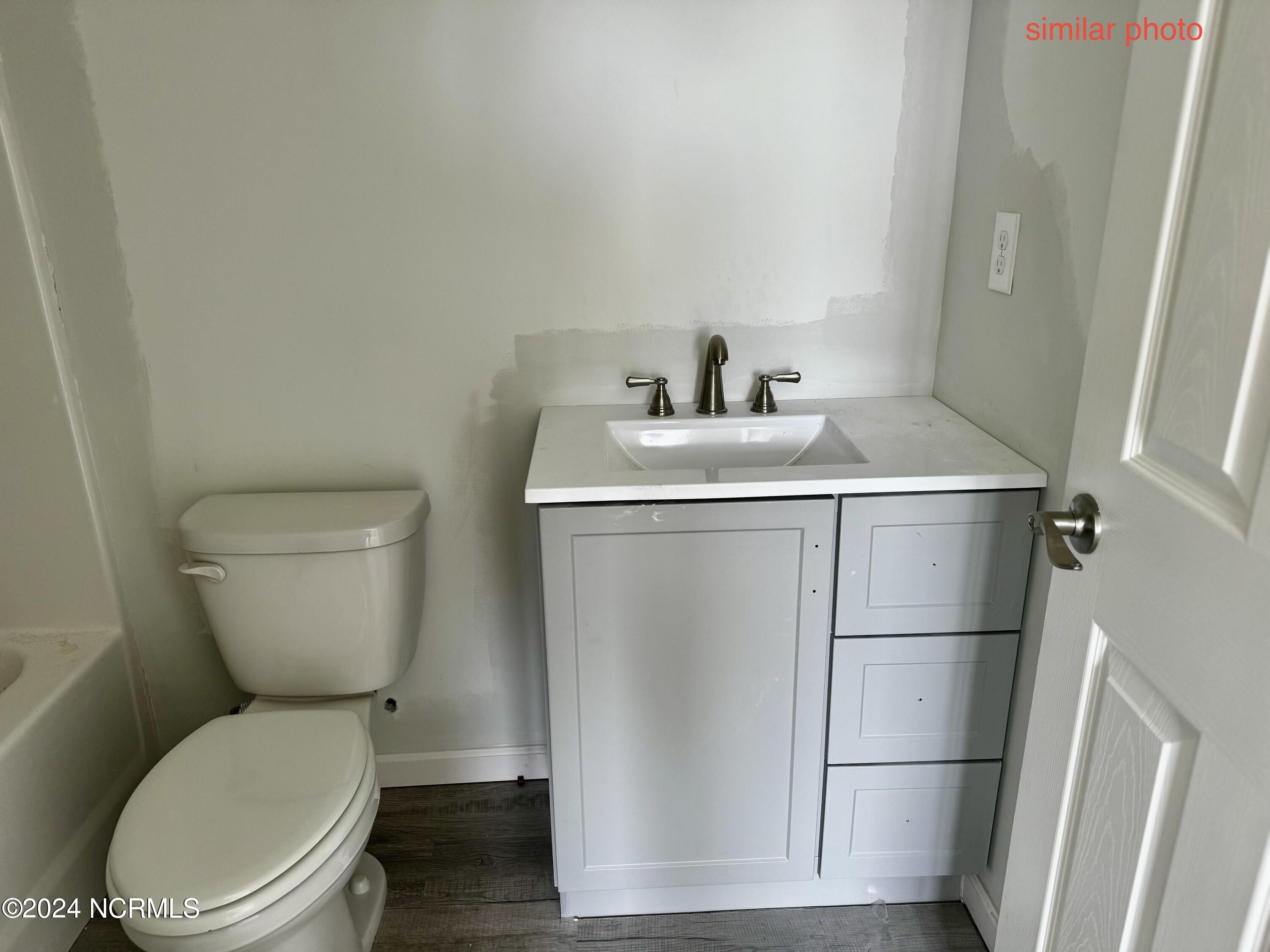 255 Winstead Loop Richlands, NC 28574 - Photo 6 of 9 6