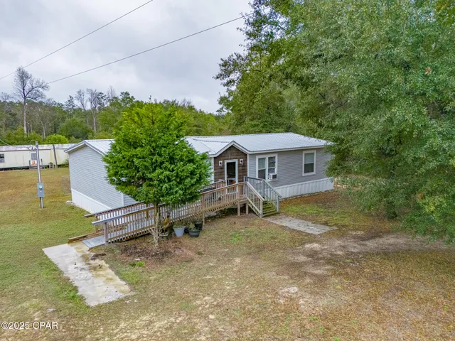 $220,000 | 214 Lakepoint Road, Alford, FL 32420