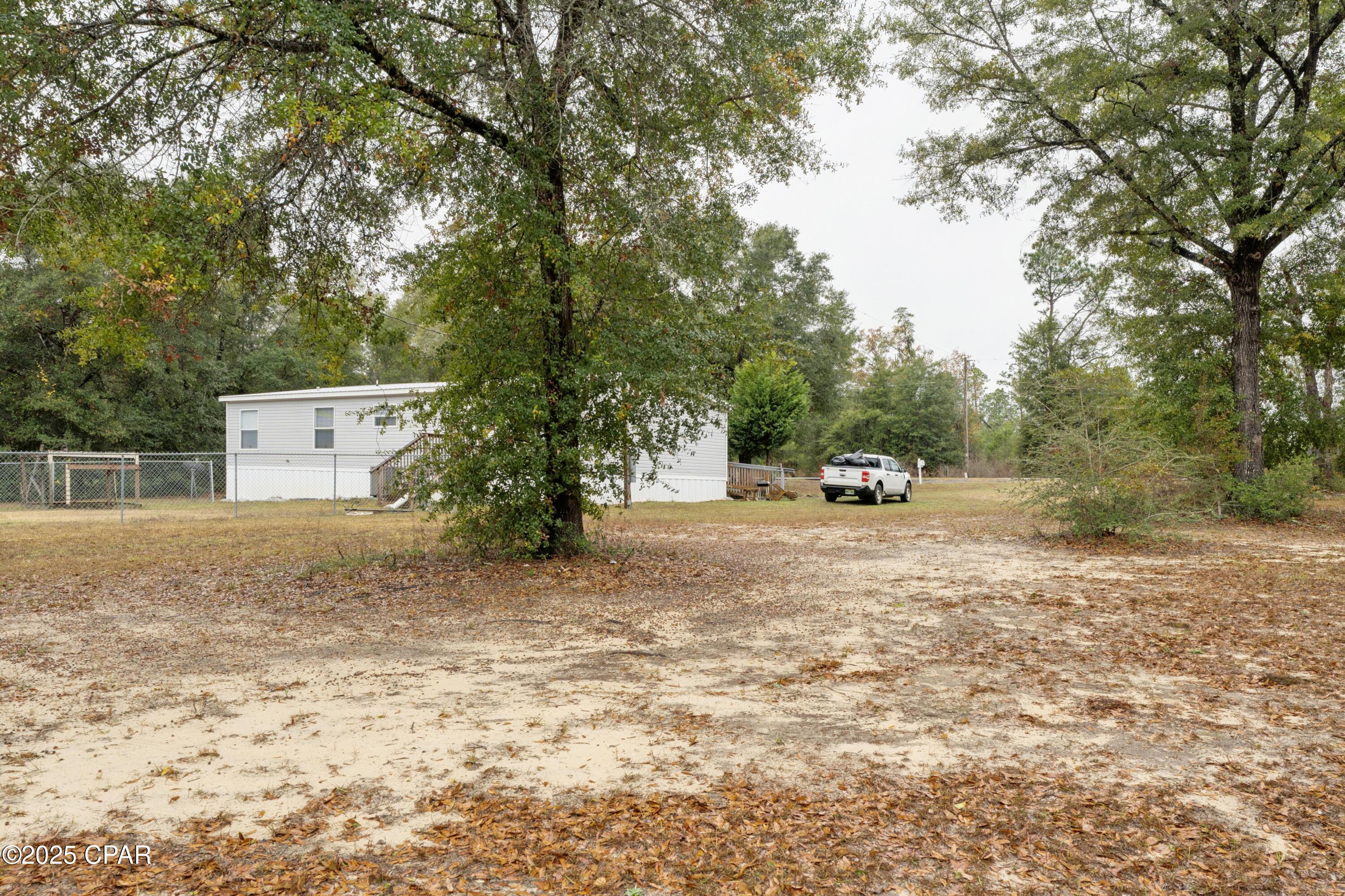 214 Lakepoint Road Alford, FL 32420 - Photo 25 of 33