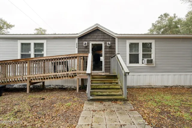 $220,000 | 214 Lakepoint Road, Alford, FL 32420