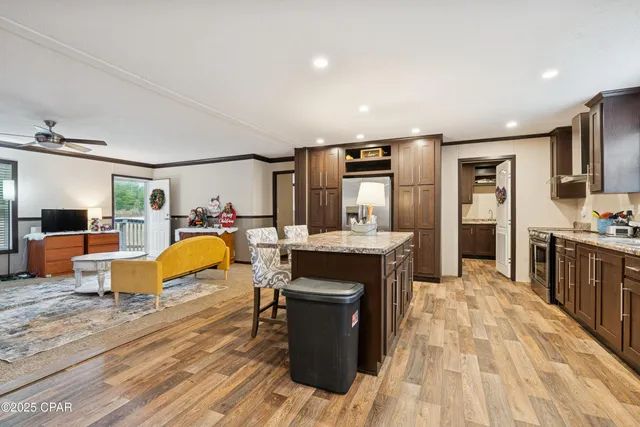 $220,000 | 214 Lakepoint Road, Alford, FL 32420