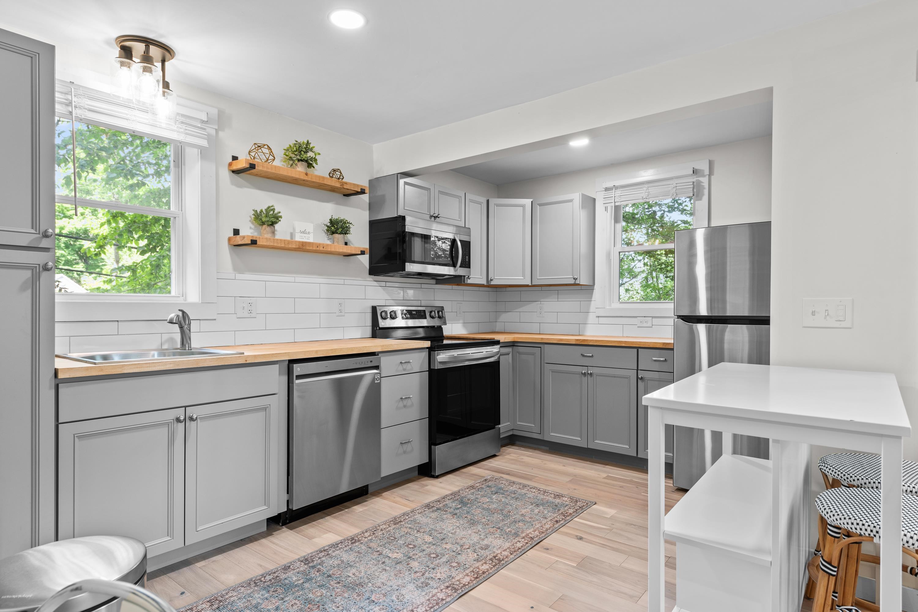 142 Browns Pasture Road Strafford, NH 03884 - Photo 4 of 44 Gallery Image 4