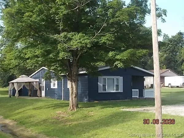 $169,900 | 1057 Woodland Avenue, Scottsburg, IN 47170