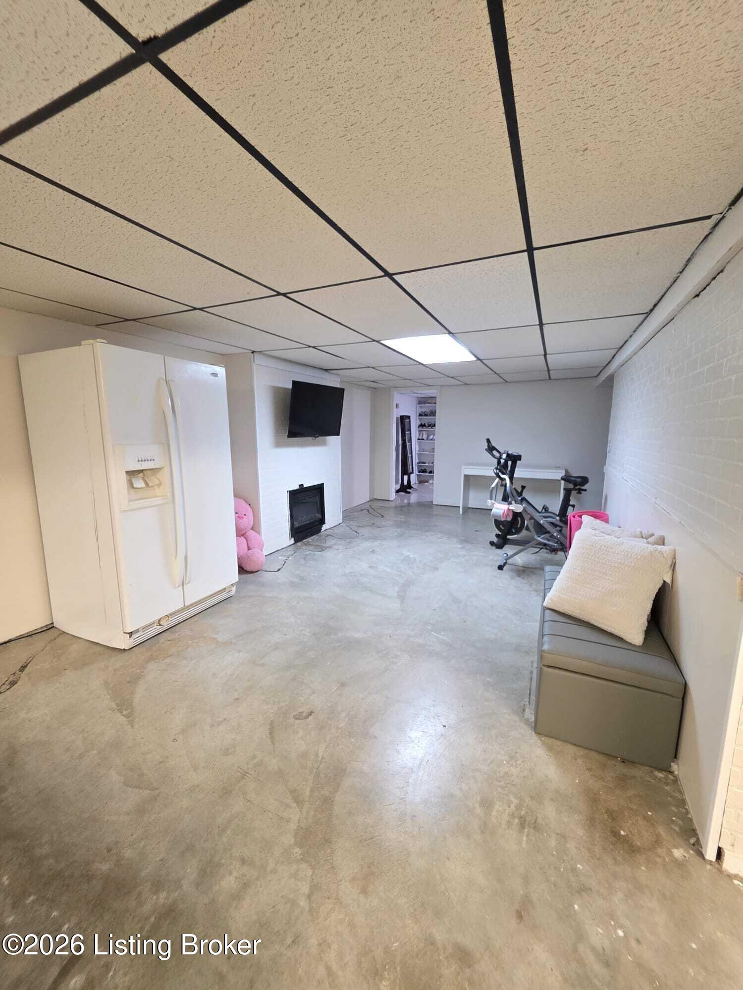 291 Overlook Road Louisville, KY 40229 - Photo 22 of 41 1000097747
