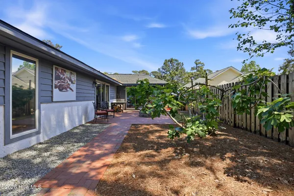 $329,900 | 143 Red Bird Lane, Hampstead, NC 28443