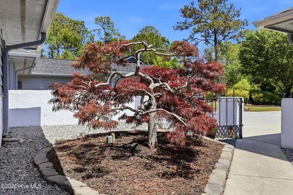 $329,900 | 143 Red Bird Lane, Hampstead, NC 28443