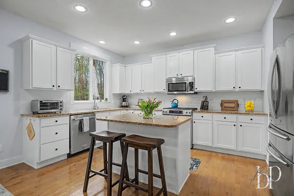 $624,900 | 14282 Mackinaw Trail, Grand Haven, MI 49417