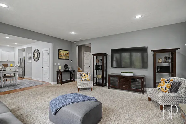 $624,900 | 14282 Mackinaw Trail, Grand Haven, MI 49417