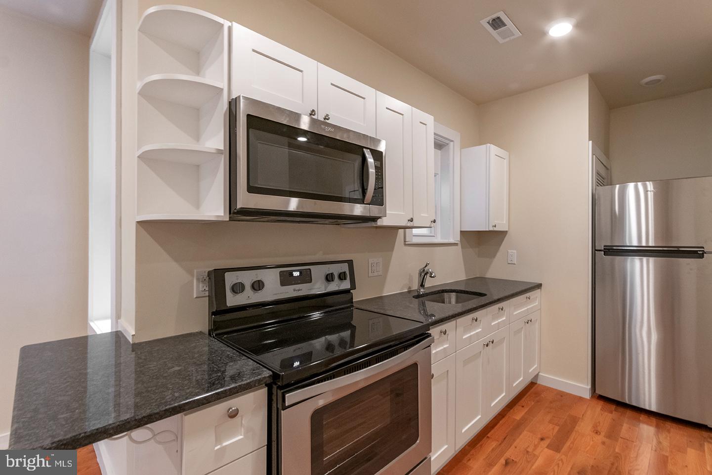 1312 South Broad Street, Unit 2 Philadelphia, PA 19146 - Photo 2 of 9